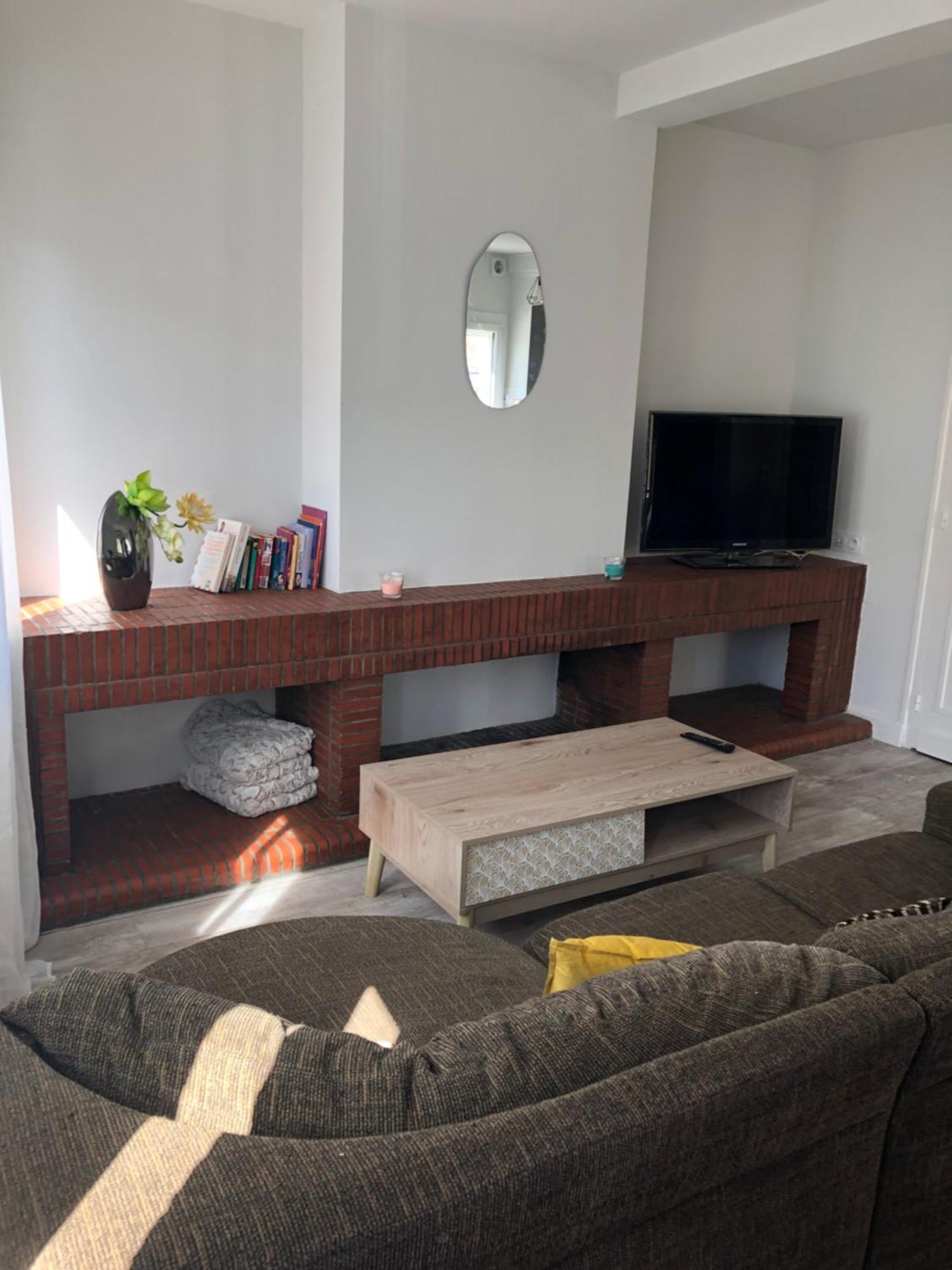 Appartement Cosy Et Lumineux Caussens Luaran gambar